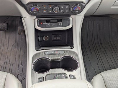 2020 GMC Acadia SLT