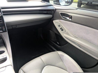 2020 Toyota Avalon Touring