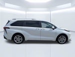 2024 Toyota Sienna Platinum 7 Passenger