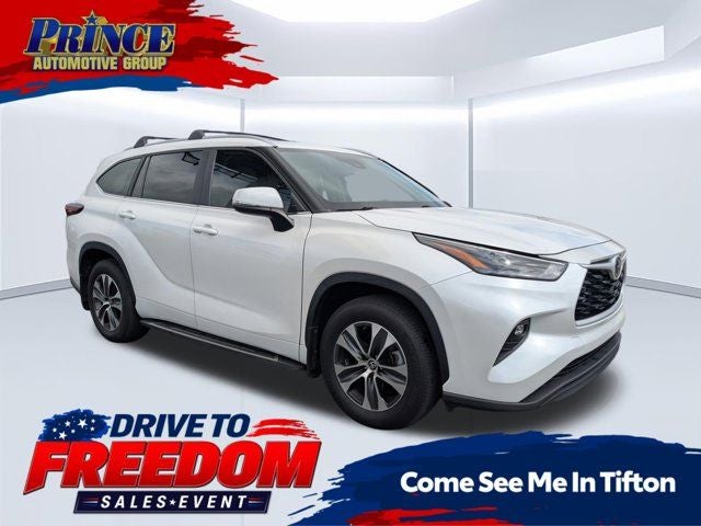 2024 Toyota Highlander XLE