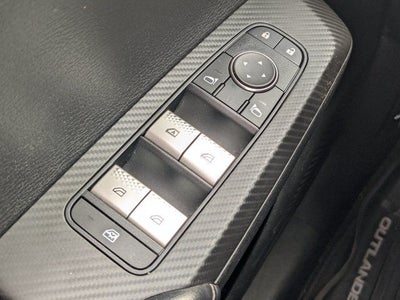 2022 Mitsubishi Outlander ES