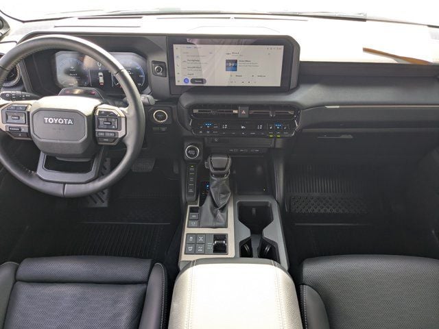 2025 Toyota Land Cruiser PREMIUM PREMIUM