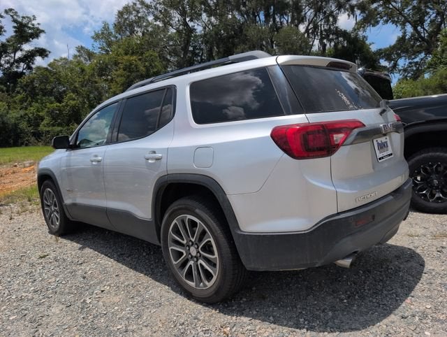 2017 GMC Acadia SLT