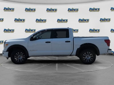2024 Nissan Titan SV