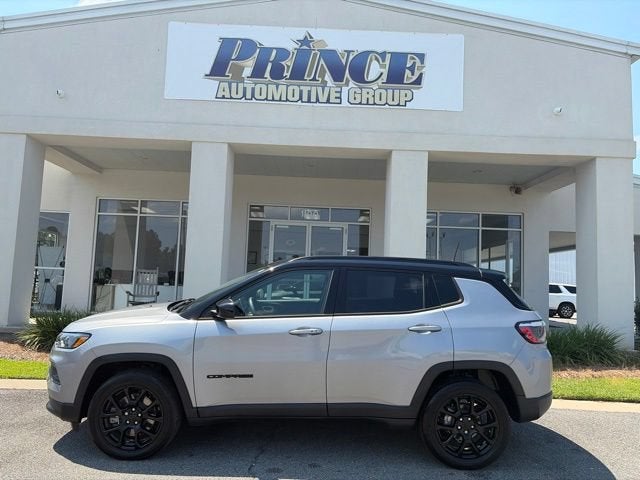 2023 Jeep Compass Altitude