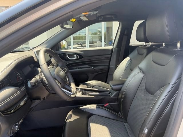 2023 Jeep Compass Altitude