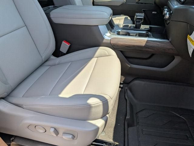 2026 GMC Sierra 1500 SLT - Photo 31