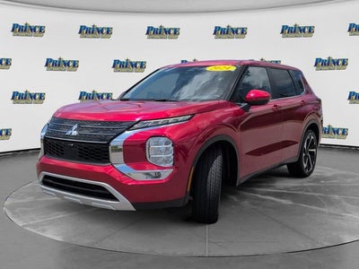 2024 Mitsubishi Outlander SE