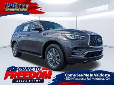2024 INFINITI QX80 LUXE