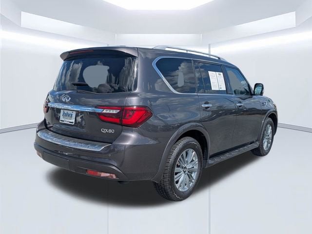 2024 INFINITI QX80 LUXE