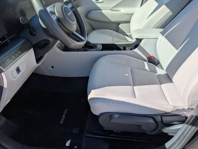 2024 Hyundai Kona SE