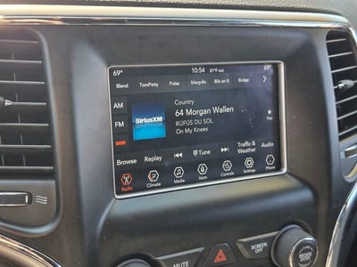2019 Jeep Grand Cherokee Laredo E