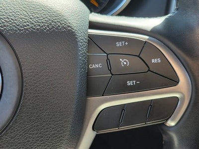 2019 Jeep Grand Cherokee Laredo E