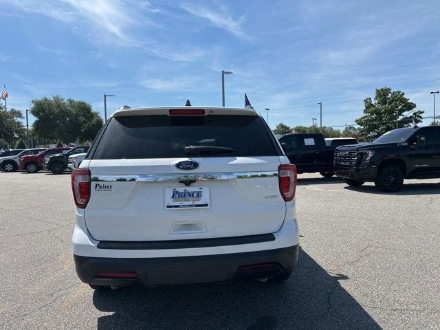 2018 Ford Explorer Base