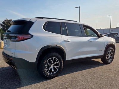 2025 GMC Acadia AT4
