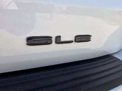 2024 GMC Yukon XL SLE