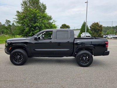 2023 Nissan Frontier SV