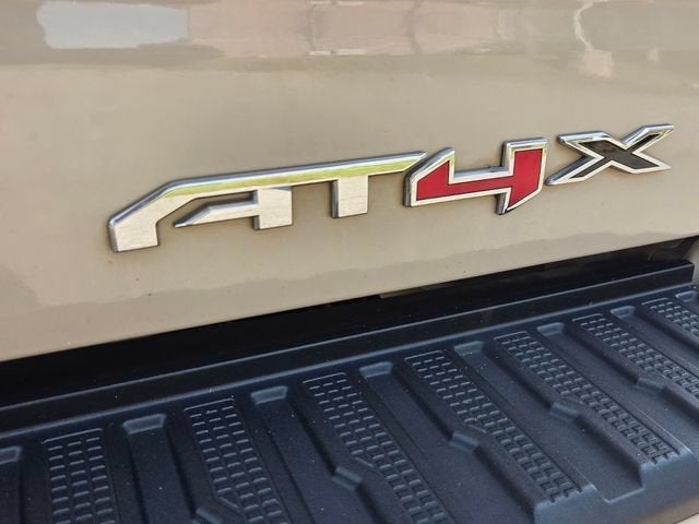2023 GMC Sierra 1500 AT4X