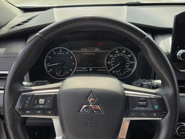 2024 Mitsubishi Outlander SE