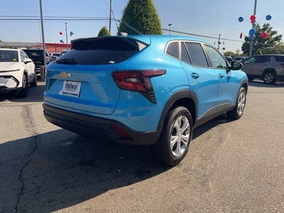 2025 Chevrolet Trax LS