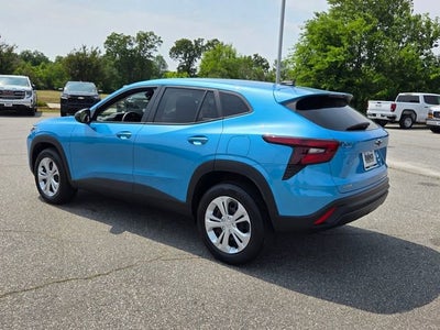 2025 Chevrolet Trax LS