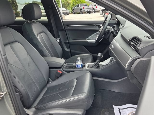 2024 Audi Q3 S line Premium