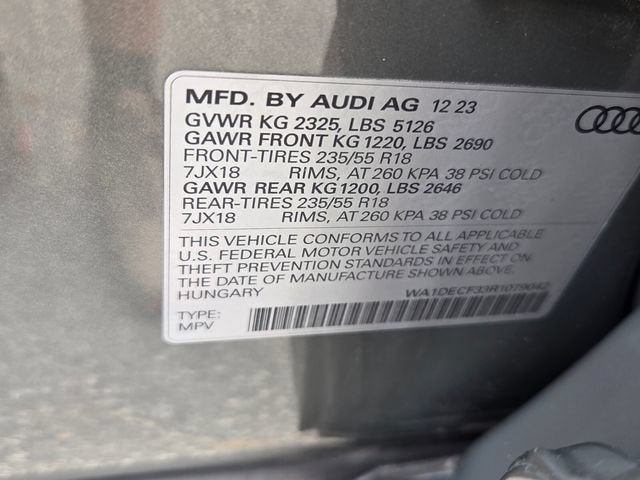 2024 Audi Q3 S line Premium