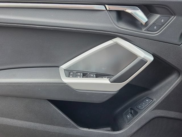 2024 Audi Q3 S line Premium