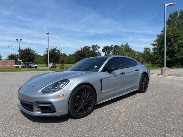 2019 Porsche Panamera RWD