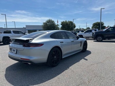 2019 Porsche Panamera RWD