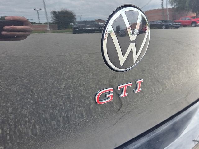 2024 Volkswagen Golf GTI Autobahn